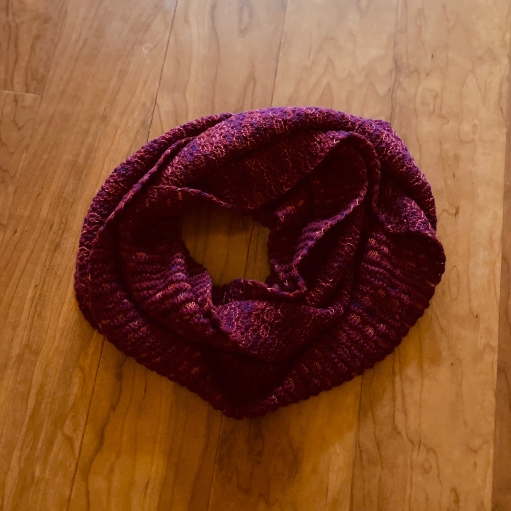 Infinity scarf bundle - Picture 3 of 5